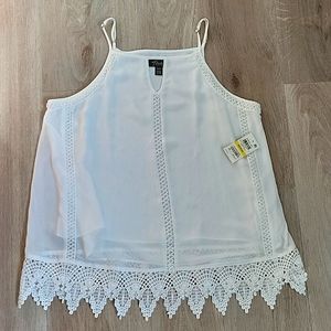 Thalia Sodi white crochet summer blouse size Medium